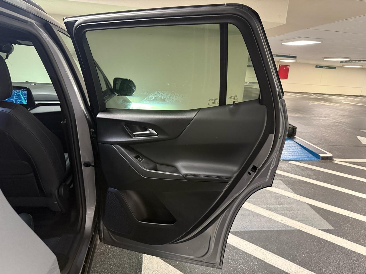 Chevrolet Equinox FWD 4dr LT w/1LT 2025