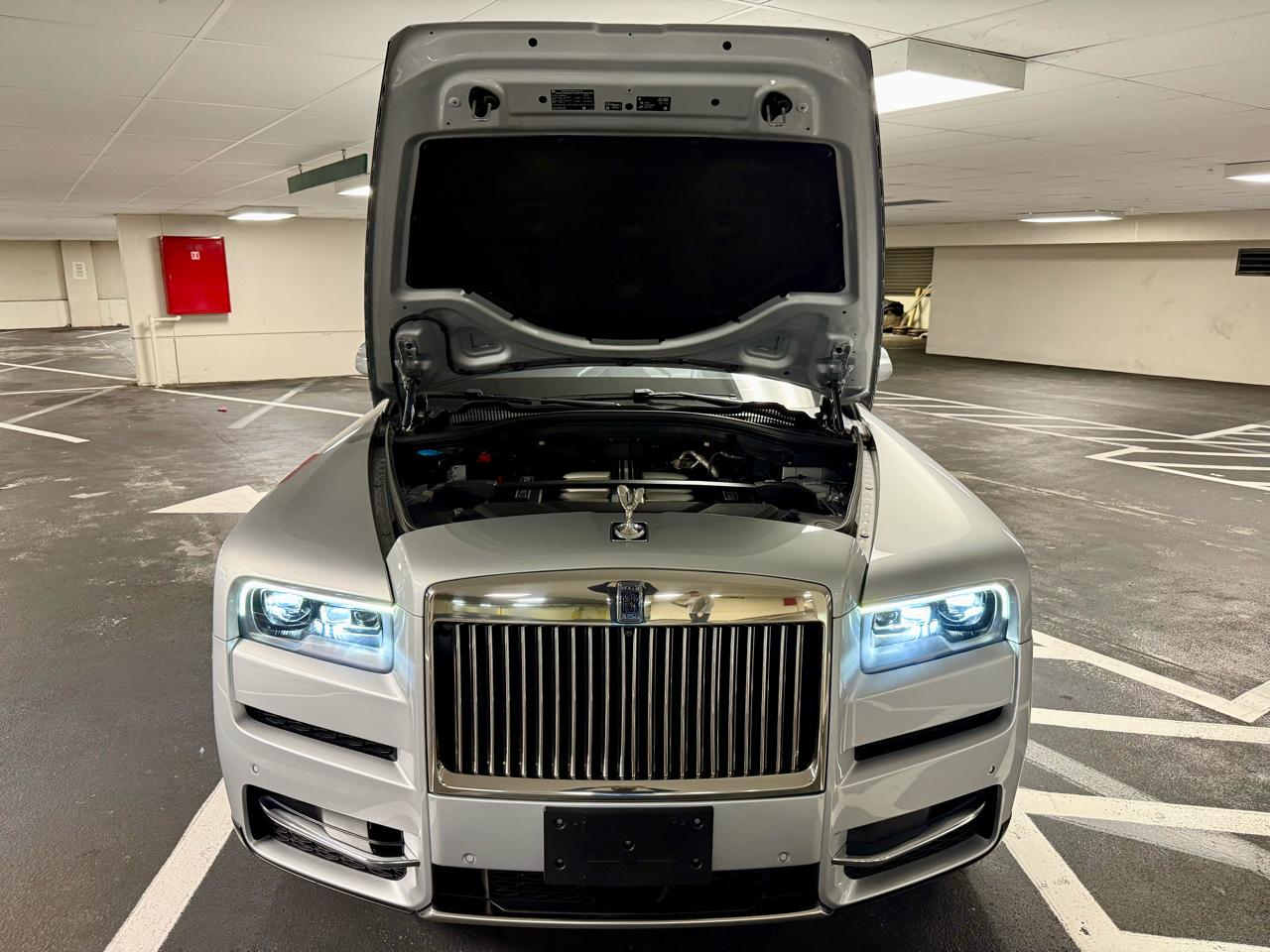 Rolls-Royce Cullinan Sport Utility 2019