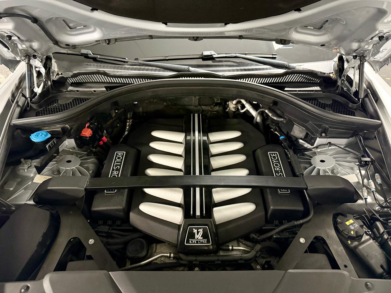 Rolls-Royce Cullinan Sport Utility 2019