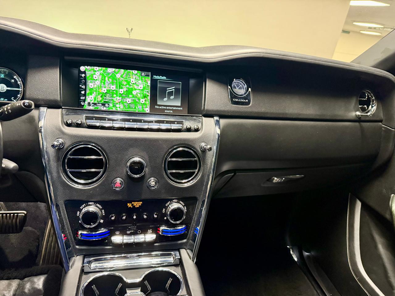 Rolls-Royce Cullinan Sport Utility 2019