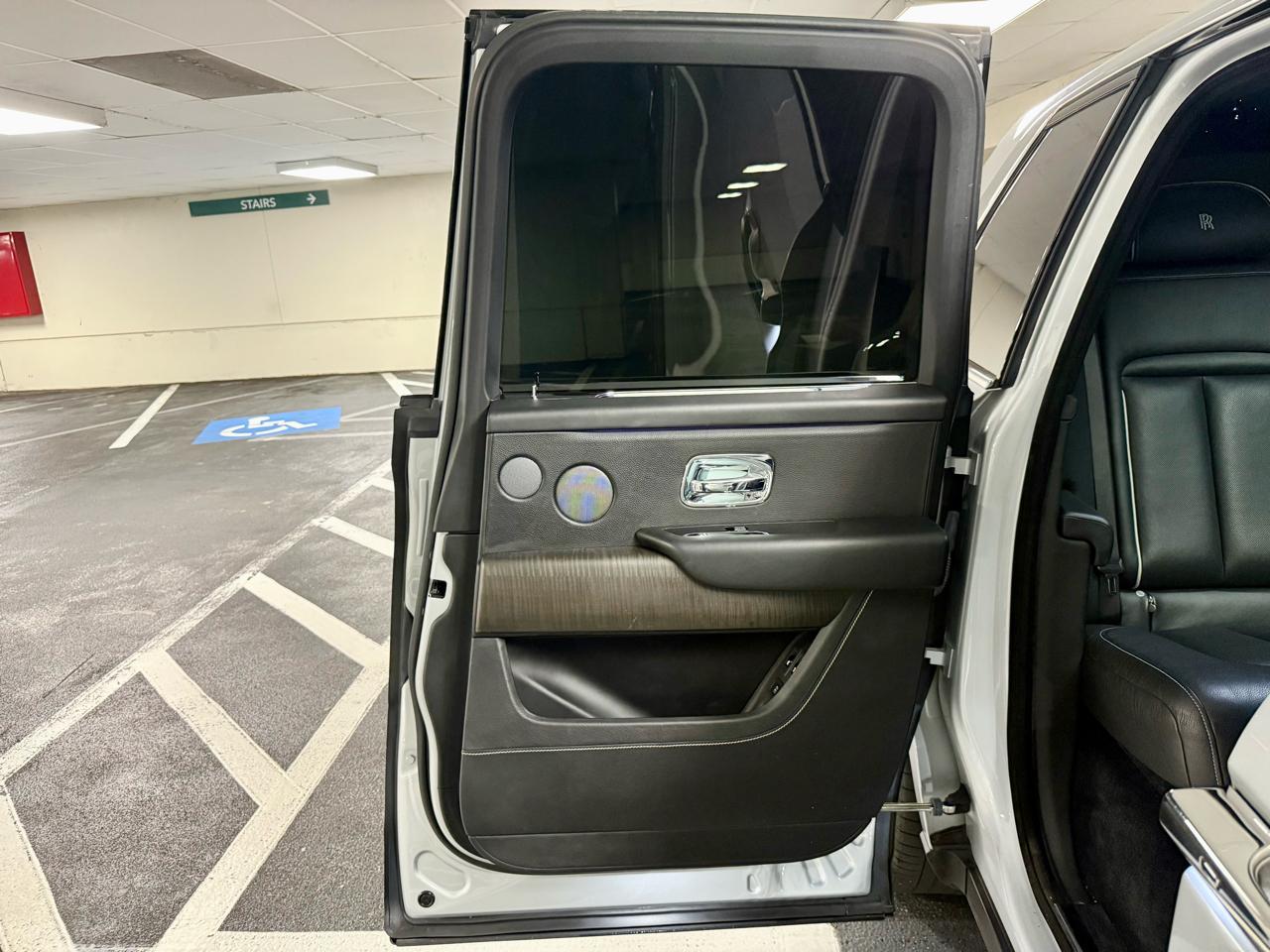 Rolls-Royce Cullinan Sport Utility 2019