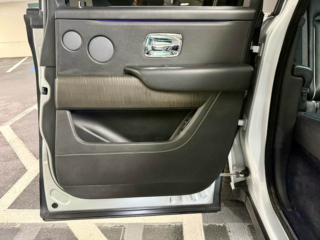 Rolls-Royce Cullinan Sport Utility 2019