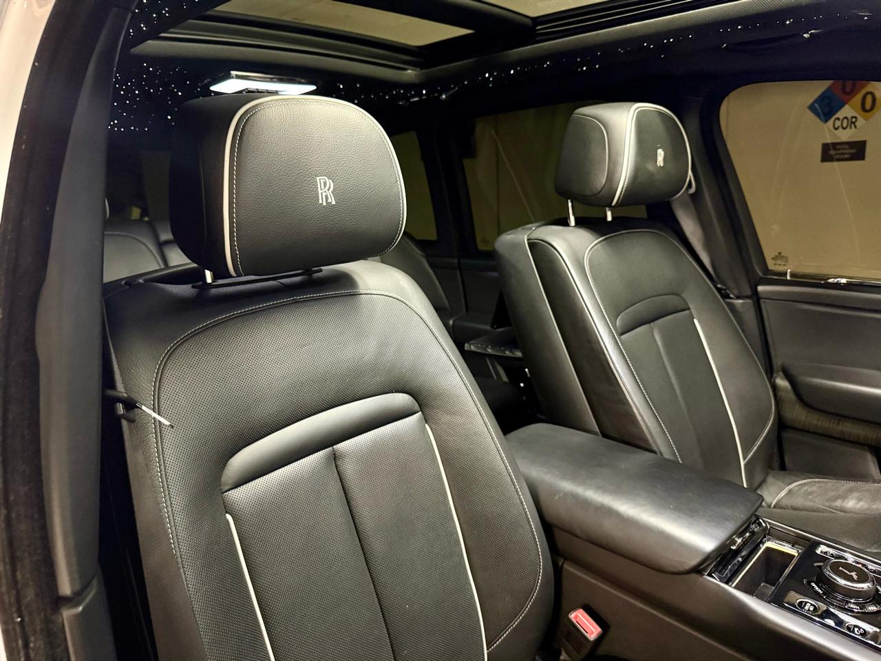 Rolls-Royce Cullinan Sport Utility 2019