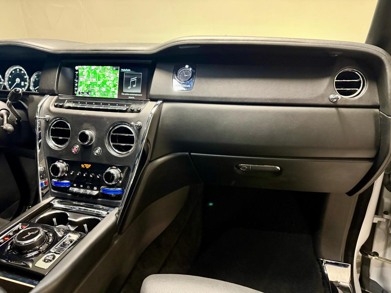 Rolls-Royce Cullinan Sport Utility 2019