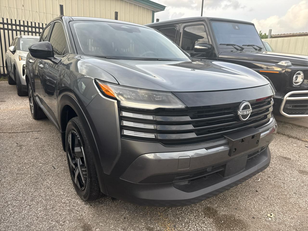 Nissan Kicks SV FWD 2025