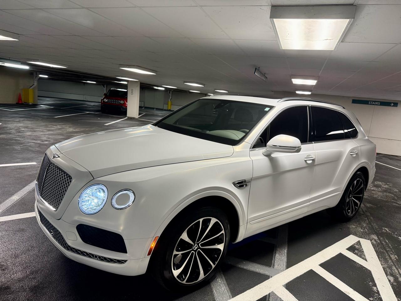 Bentley Bentayga V8 AWD 2019