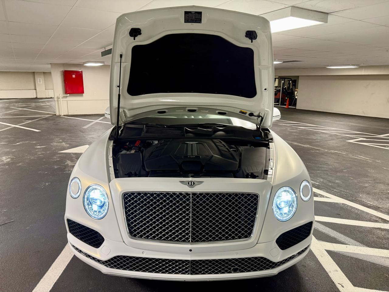 Bentley Bentayga V8 AWD 2019