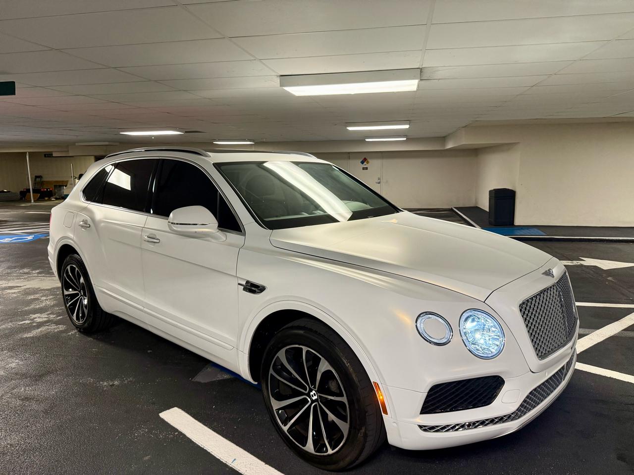 Bentley Bentayga V8 AWD 2019