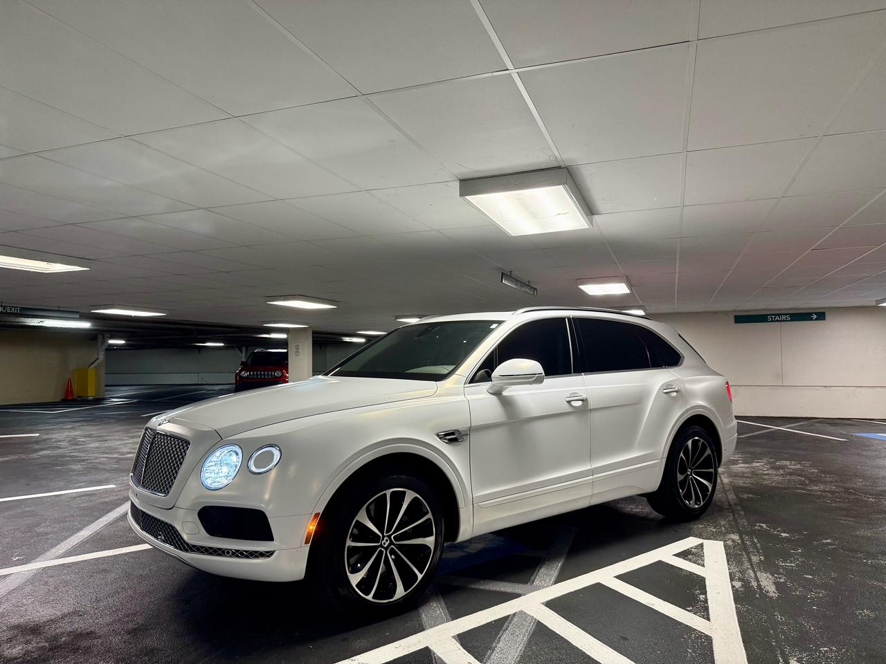 Bentley Bentayga V8 AWD 2019