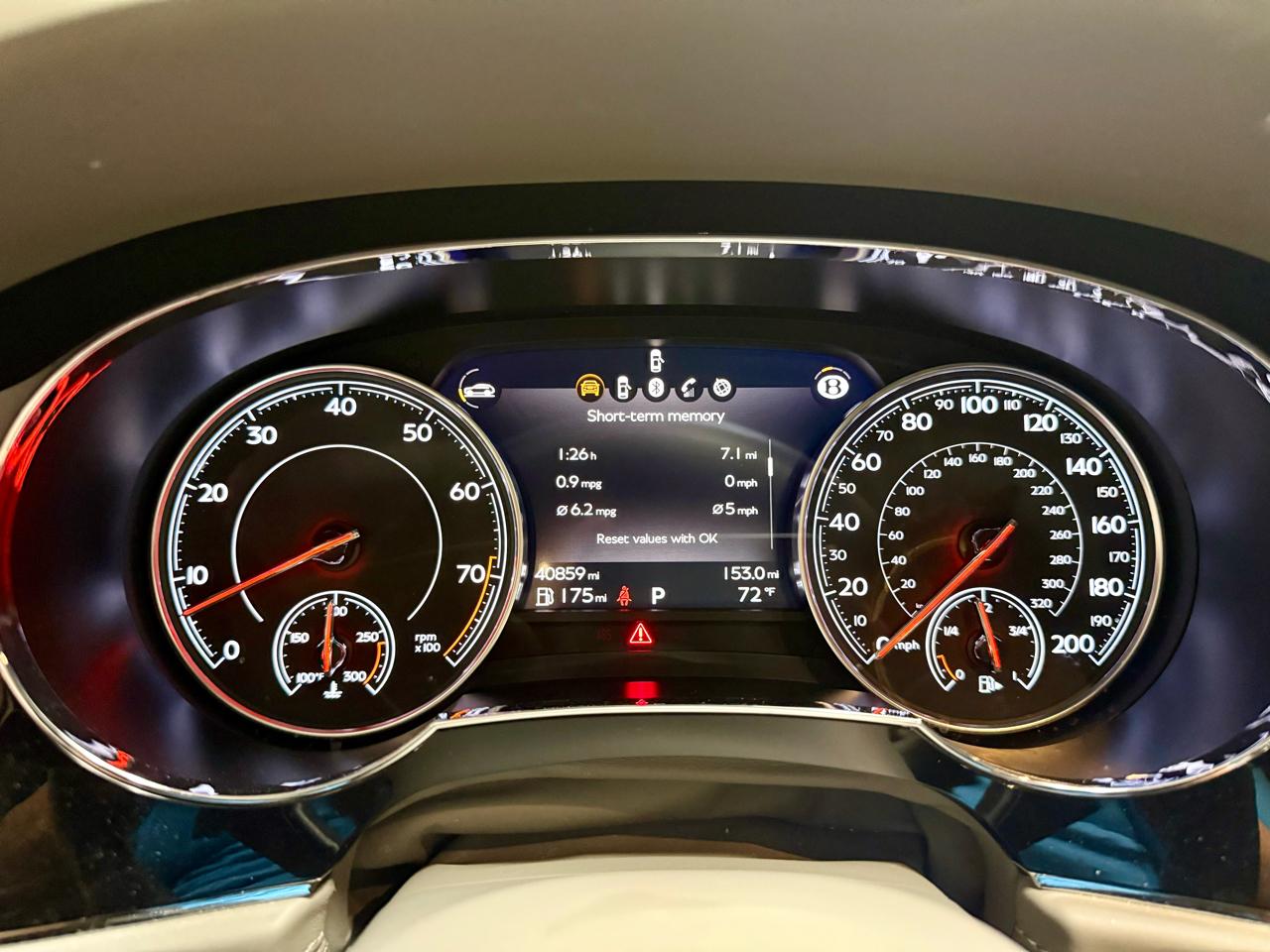 Bentley Bentayga V8 AWD 2019