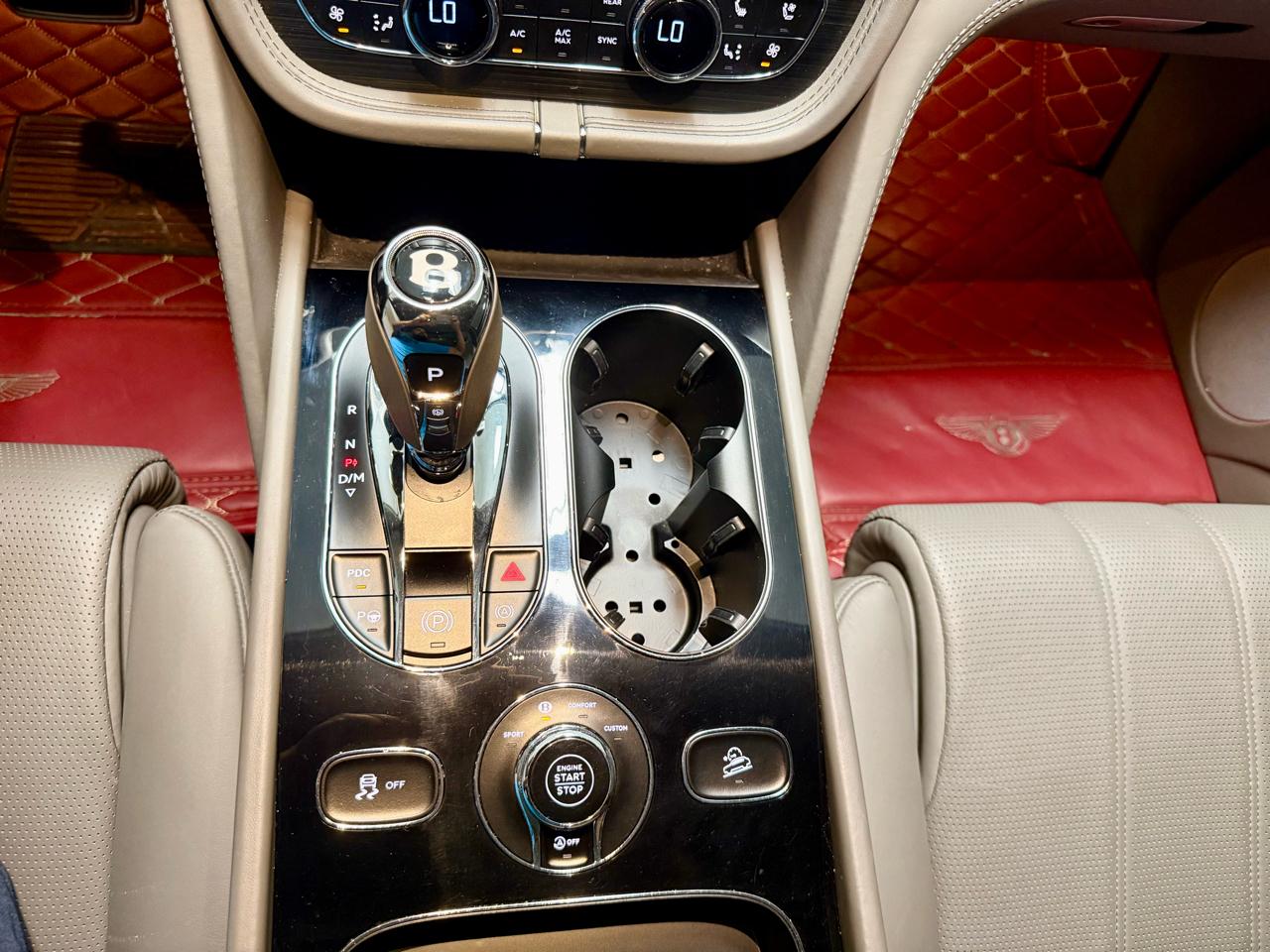 Bentley Bentayga V8 AWD 2019