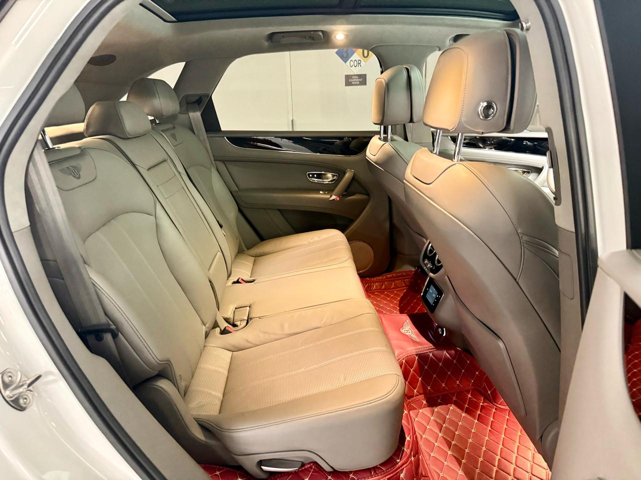 Bentley Bentayga V8 AWD 2019