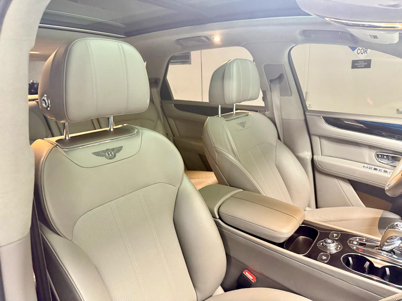 Bentley Bentayga V8 AWD 2019