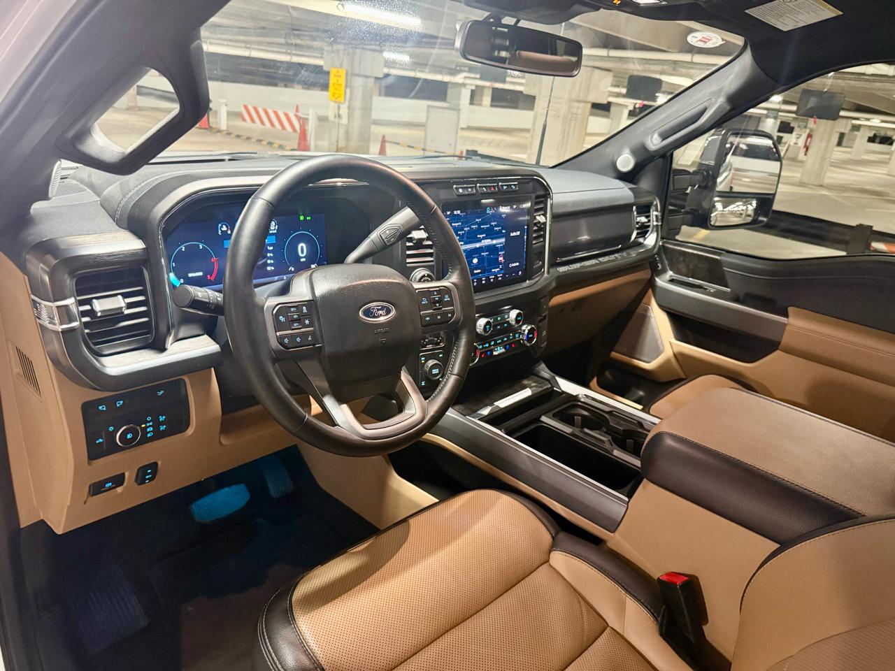 Ford Super Duty F-250 SRW Lariat 4WD Crew Cab 8' Box 2024