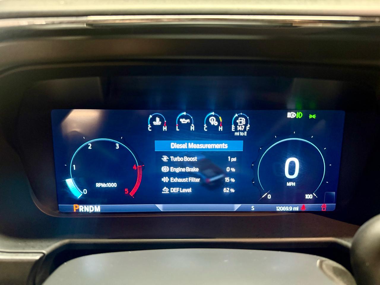 Ford Super Duty F-250 SRW Lariat 4WD Crew Cab 8' Box 2024