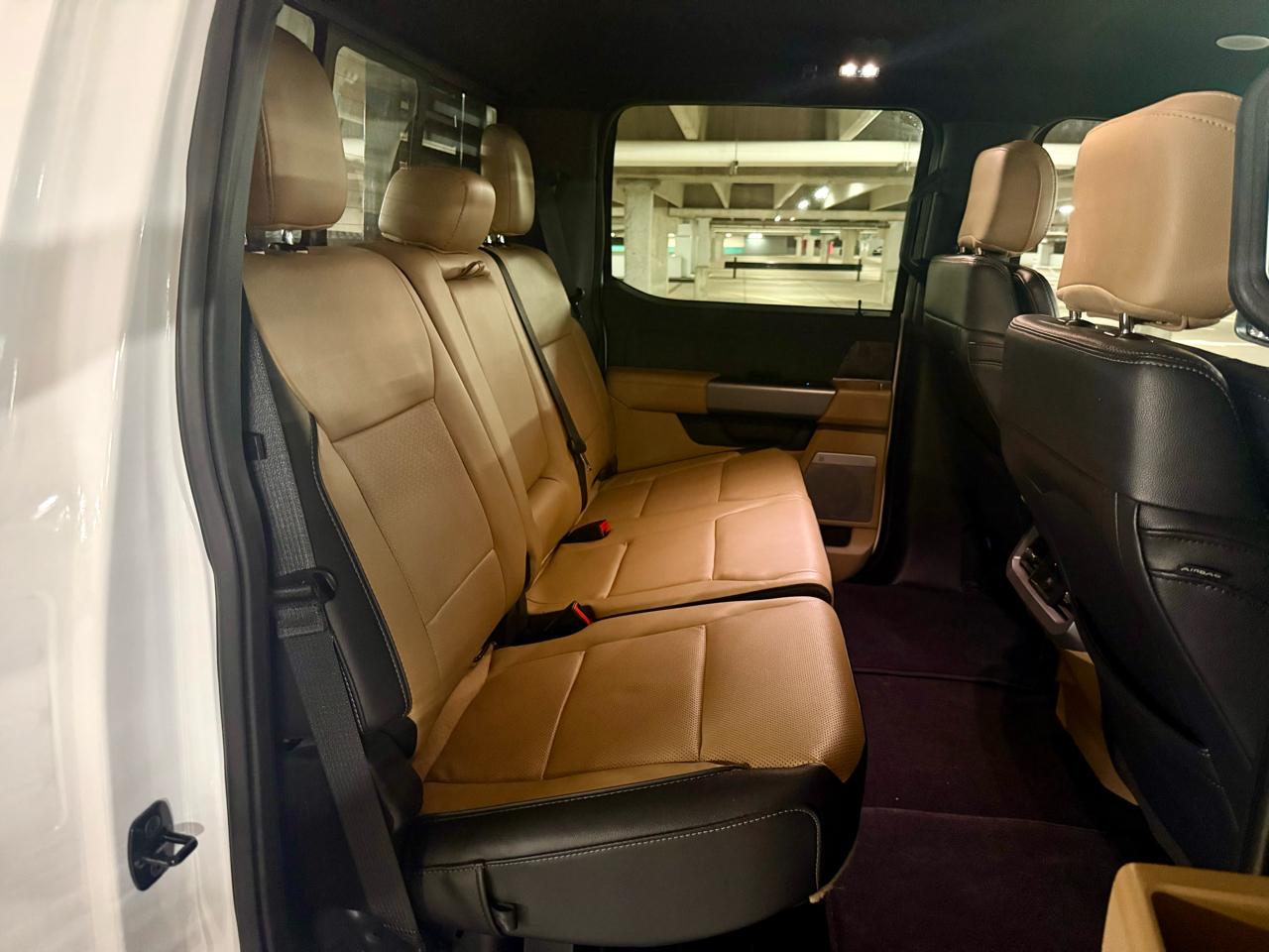 Ford Super Duty F-250 SRW Lariat 4WD Crew Cab 8' Box 2024