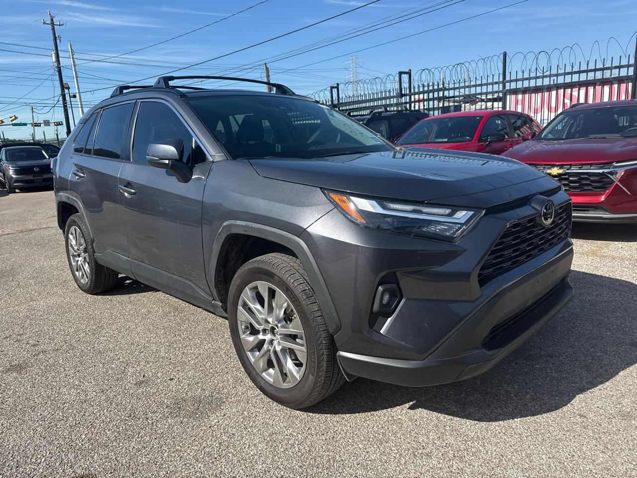 Toyota RAV4 XLE Premium AWD (Natl) 2024