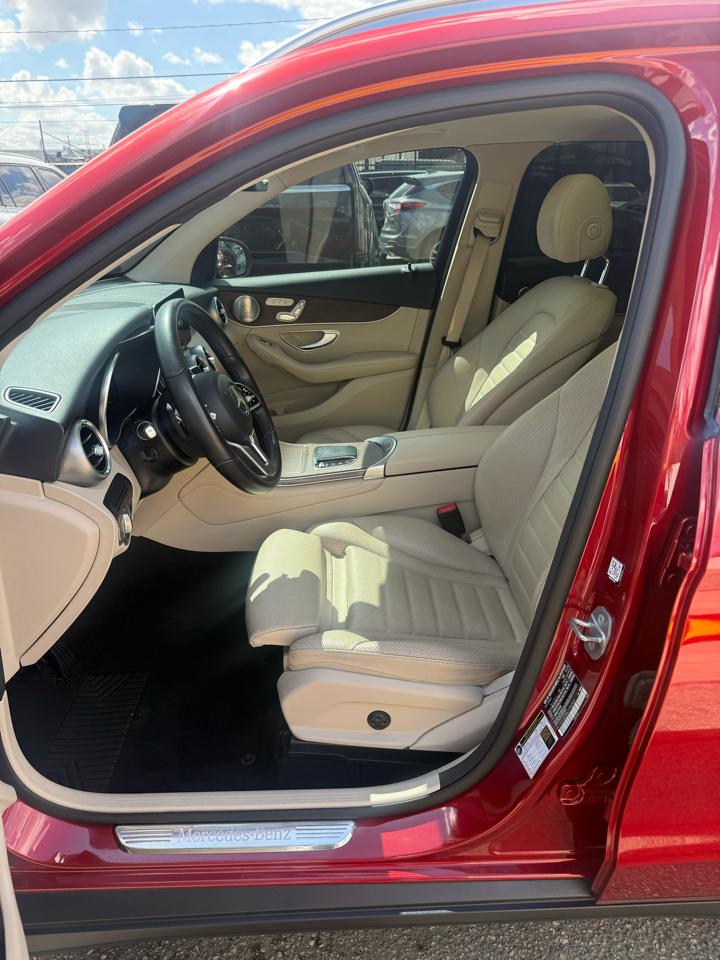 Mercedes-Benz GLC GLC 300 4MATIC SUV 2020