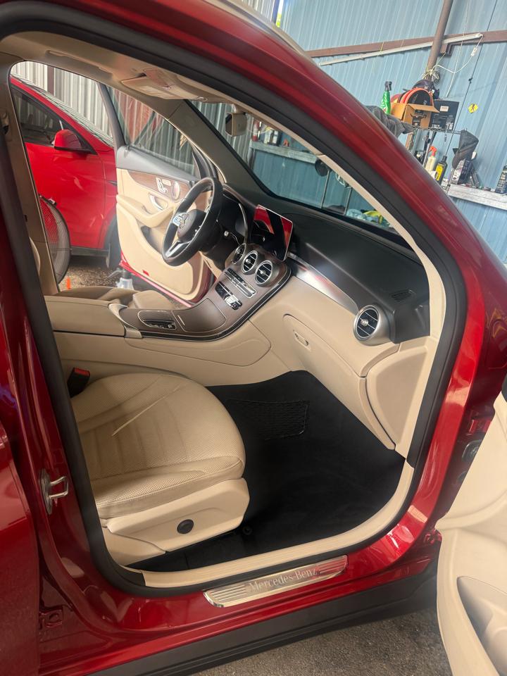 Mercedes-Benz GLC GLC 300 4MATIC SUV 2020