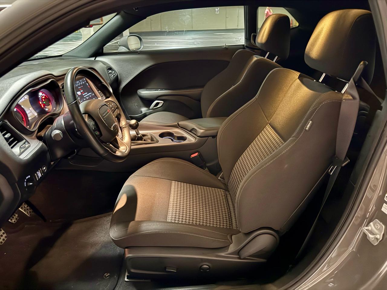 Dodge Challenger R/T RWD 2023