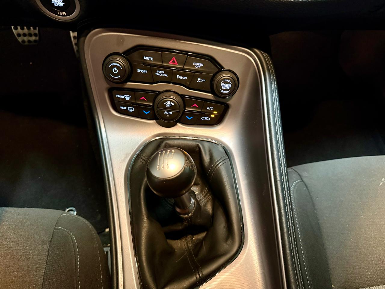 Dodge Challenger R/T RWD 2023