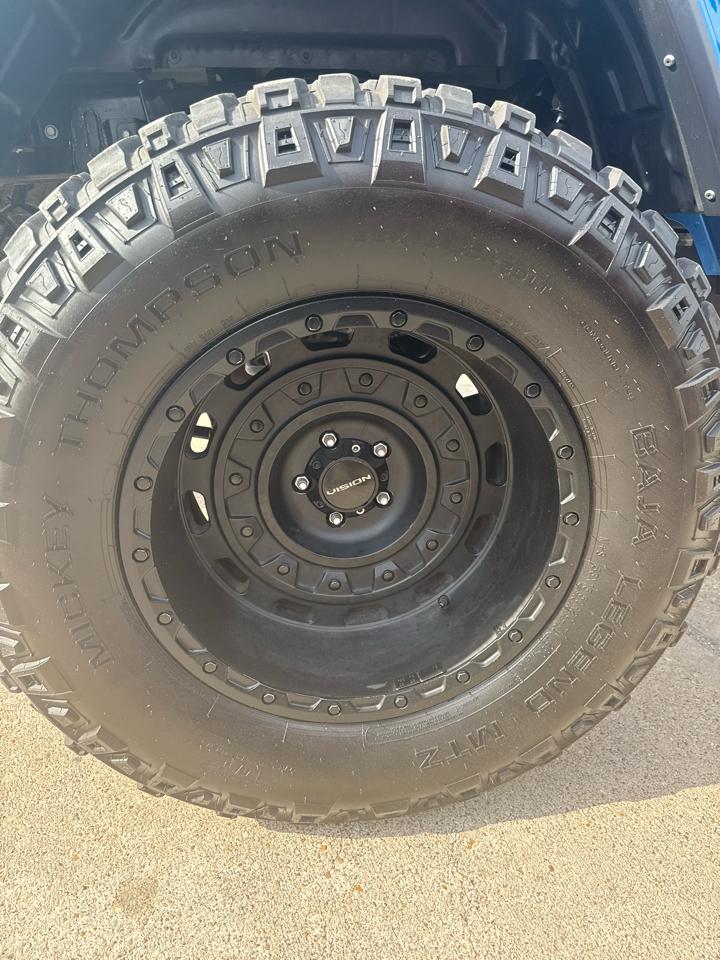 Jeep Gladiator Willys 4x4 2022