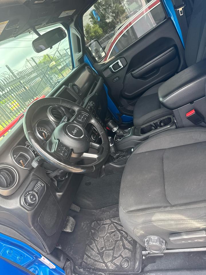 Jeep Gladiator Willys 4x4 2022