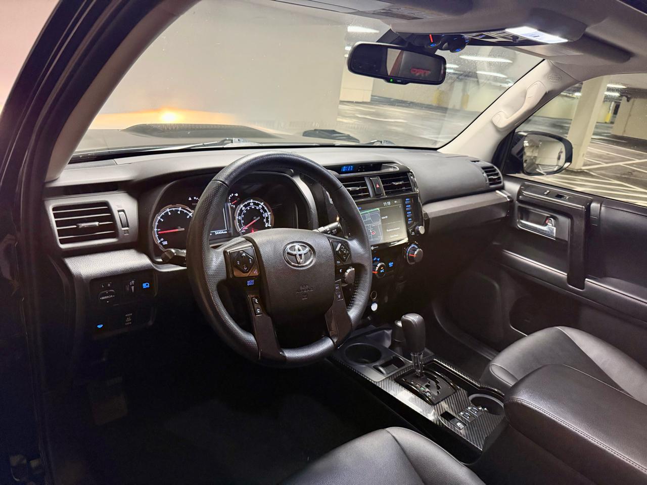 Toyota 4Runner Venture 4WD (Natl) 2021