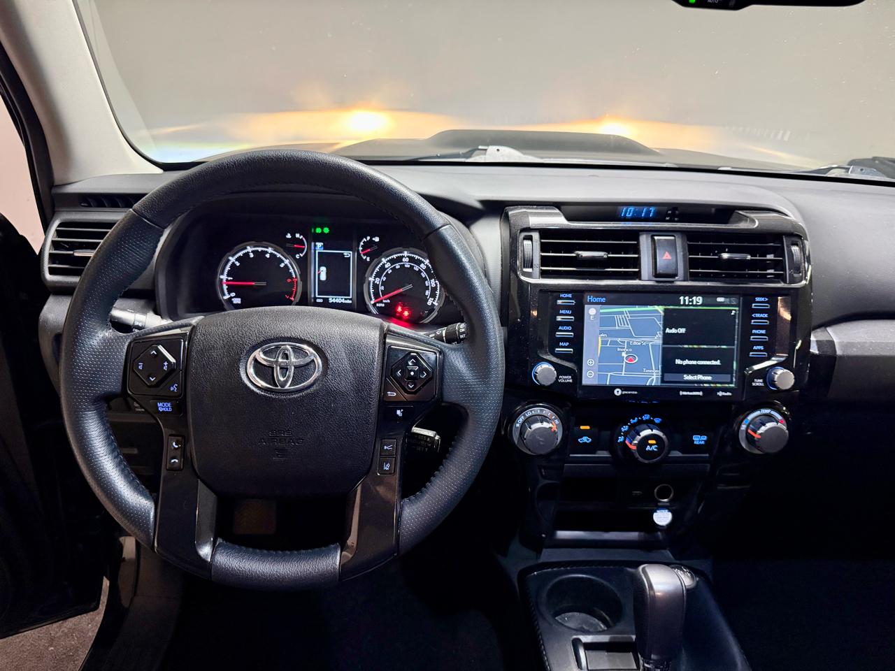 Toyota 4Runner Venture 4WD (Natl) 2021