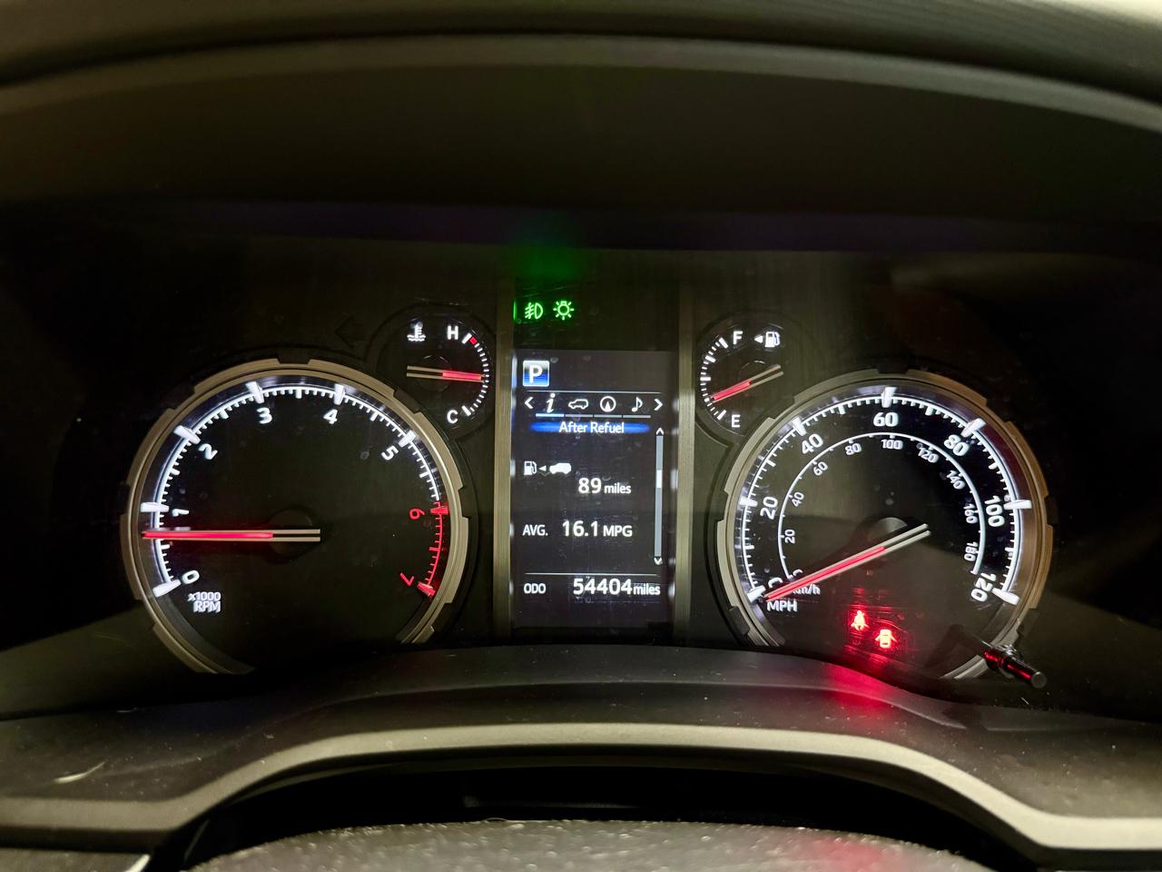 Toyota 4Runner Venture 4WD (Natl) 2021