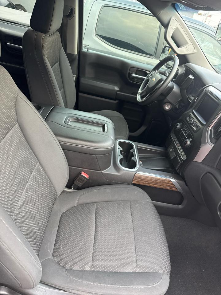 Chevrolet Silverado 1500 2WD Crew Cab 147" Custom 2020