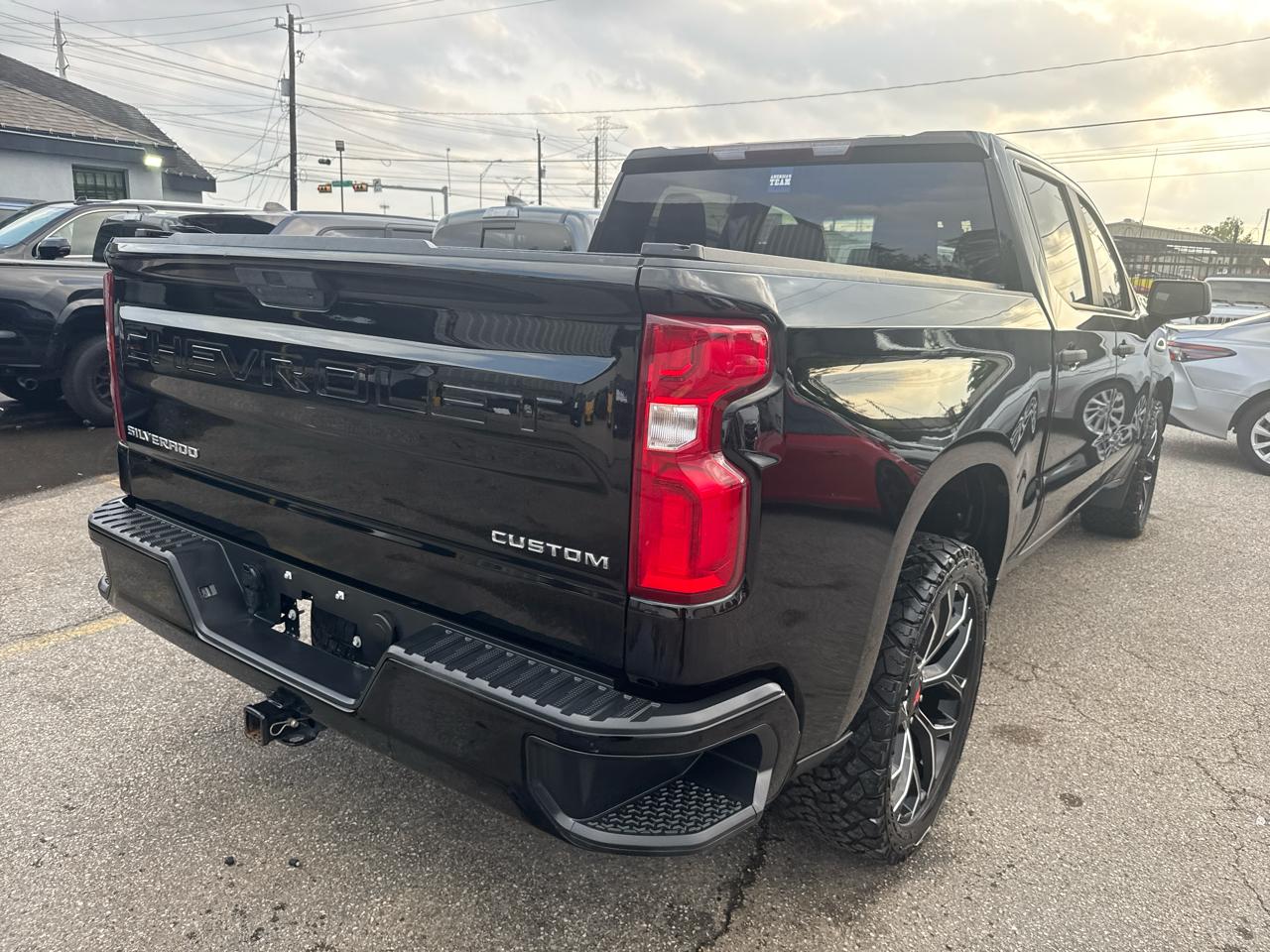 Chevrolet Silverado 1500 2WD Crew Cab 147" Custom 2020