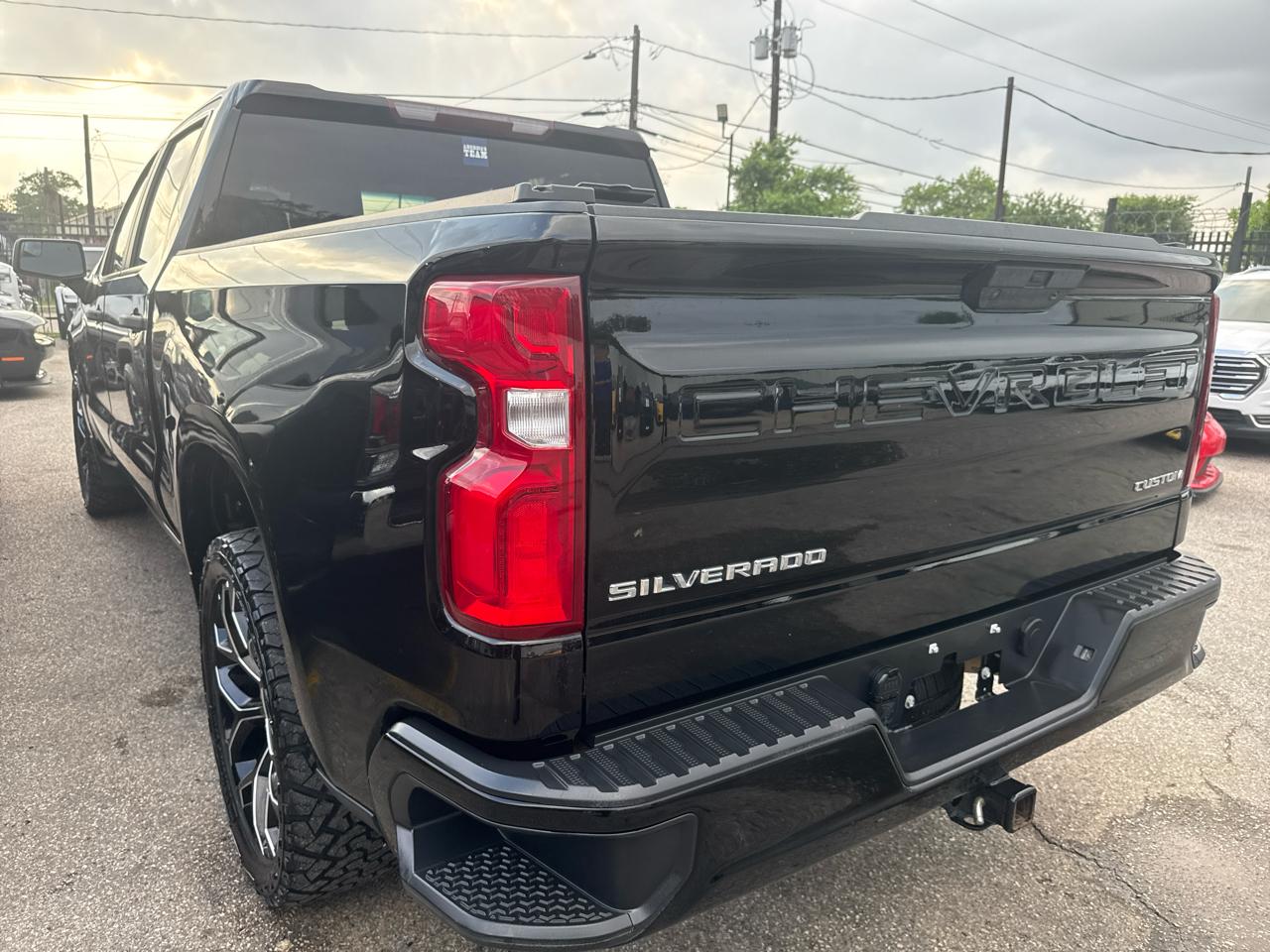 Chevrolet Silverado 1500 2WD Crew Cab 147" Custom 2020