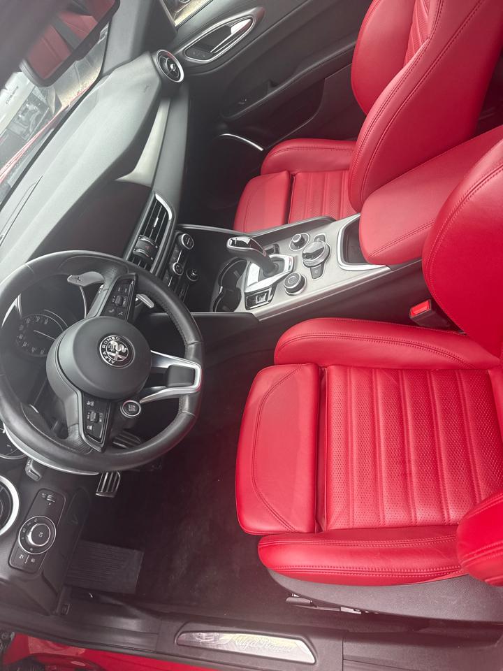 Alfa Romeo Giulia Veloce RWD 2023