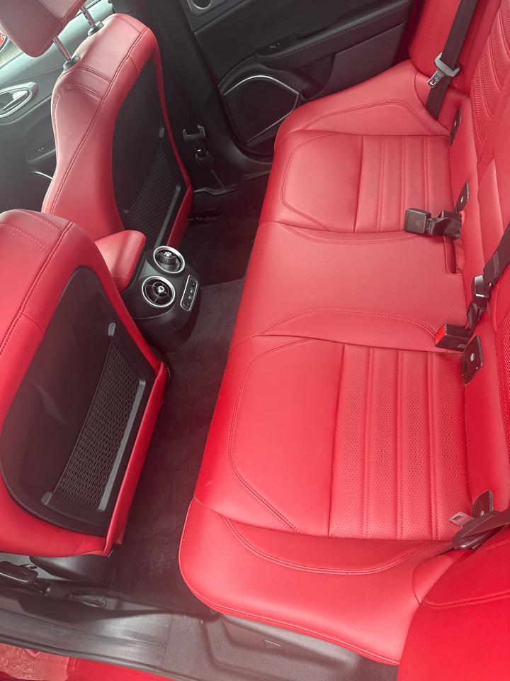 Alfa Romeo Giulia Veloce RWD 2023