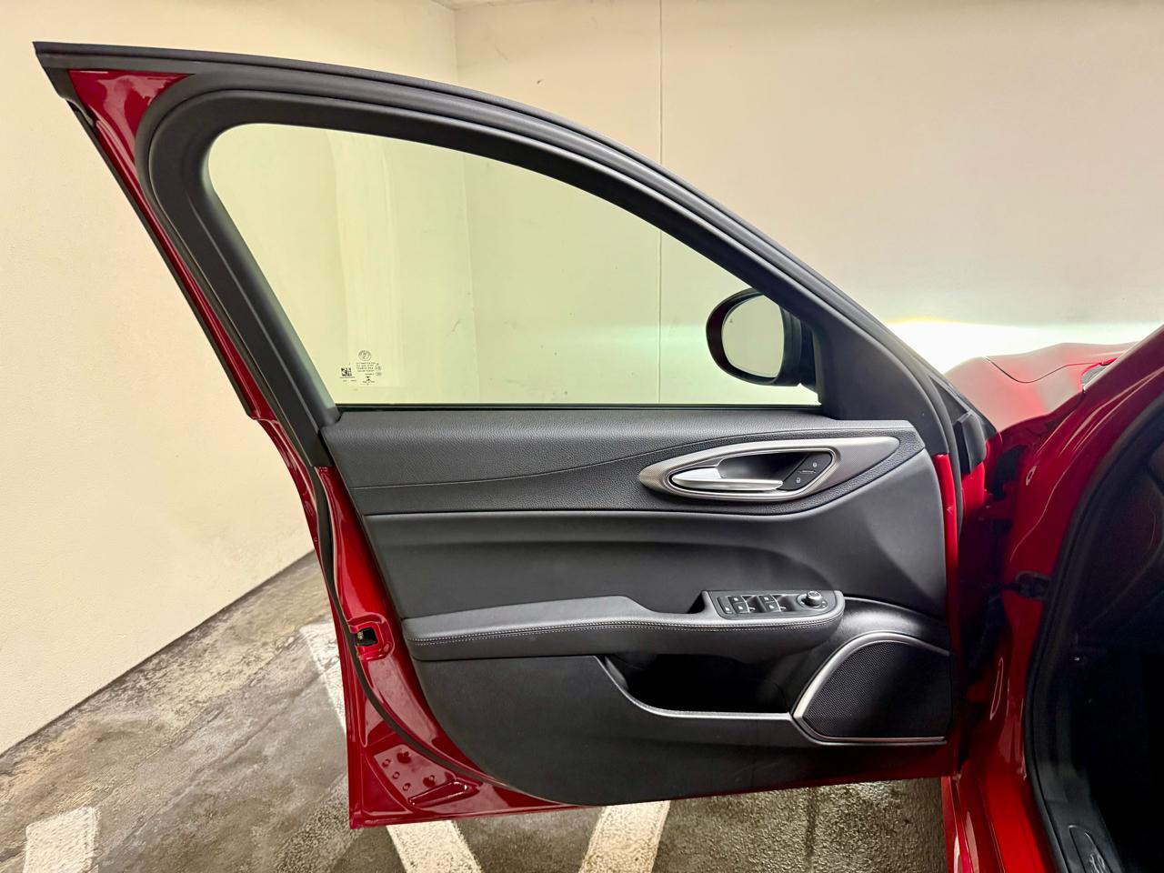 Alfa Romeo Giulia Veloce RWD 2023