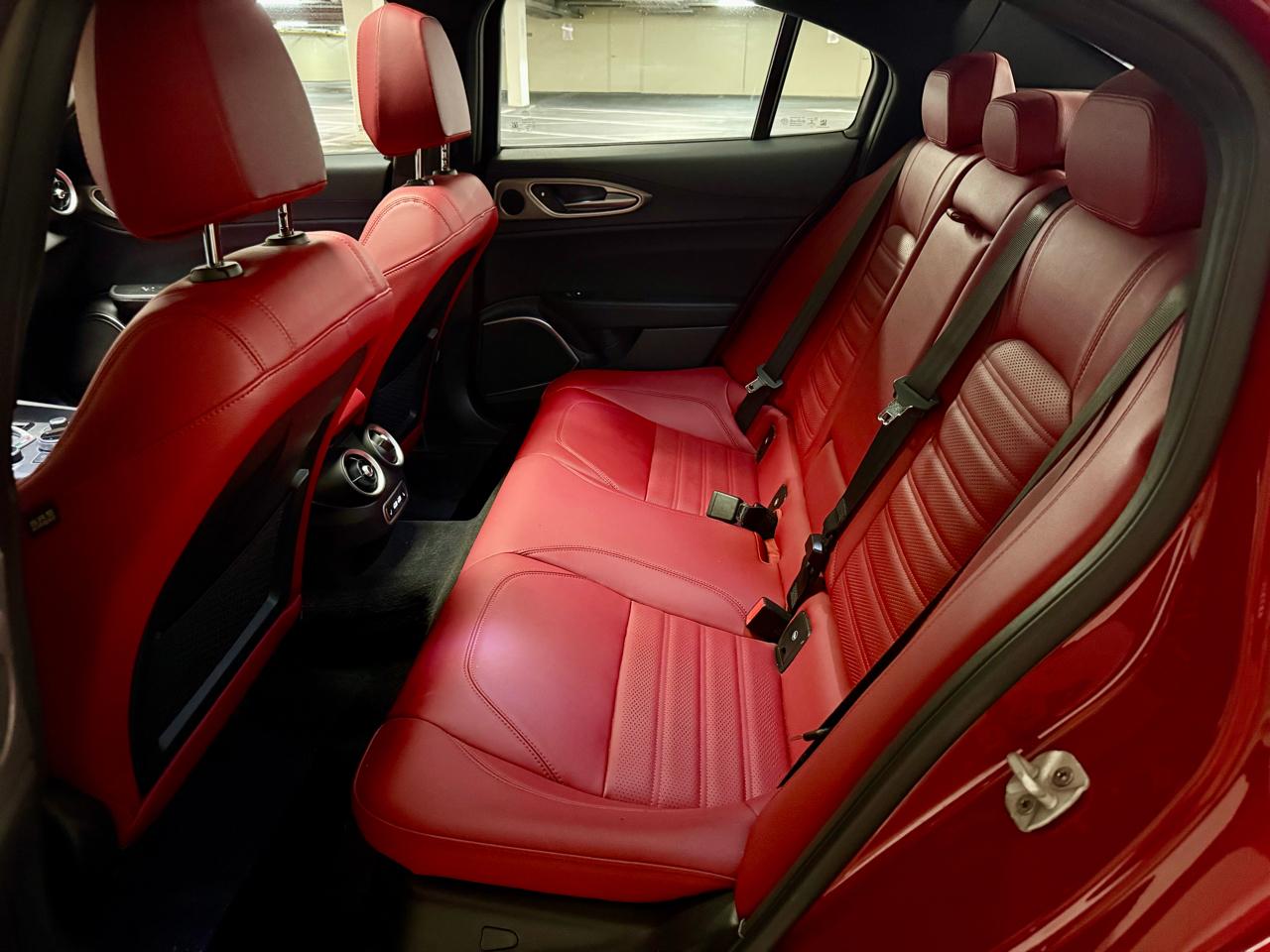 Alfa Romeo Giulia Veloce RWD 2023