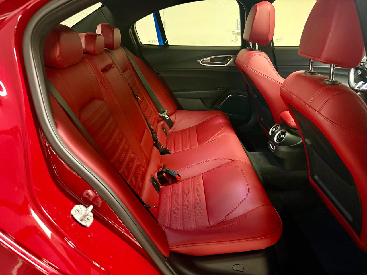 Alfa Romeo Giulia Veloce RWD 2023