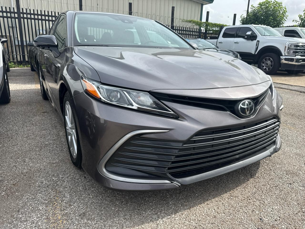 Toyota Camry LE Auto (Natl) 2023