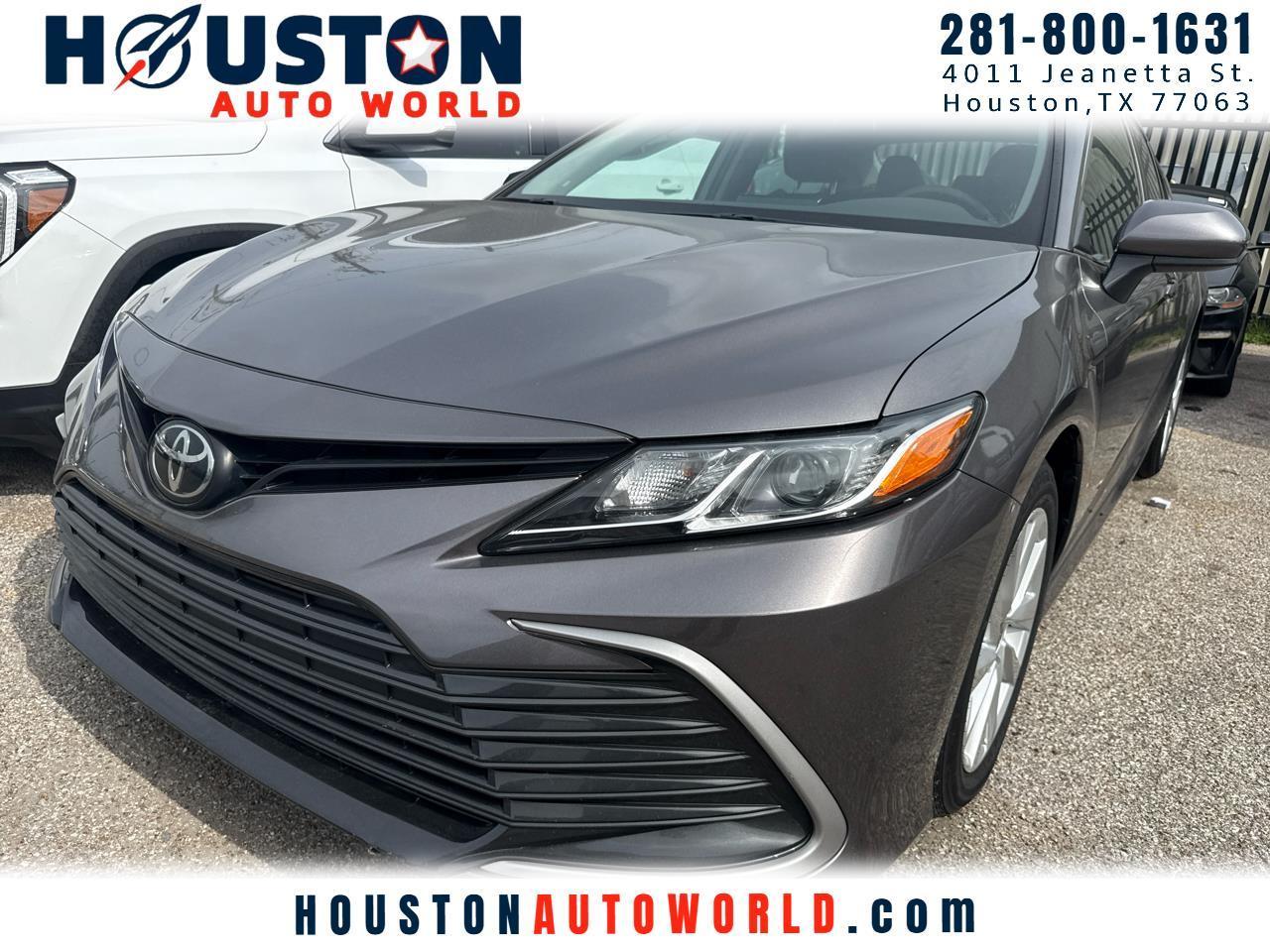 Toyota Camry LE Auto (Natl) 2023