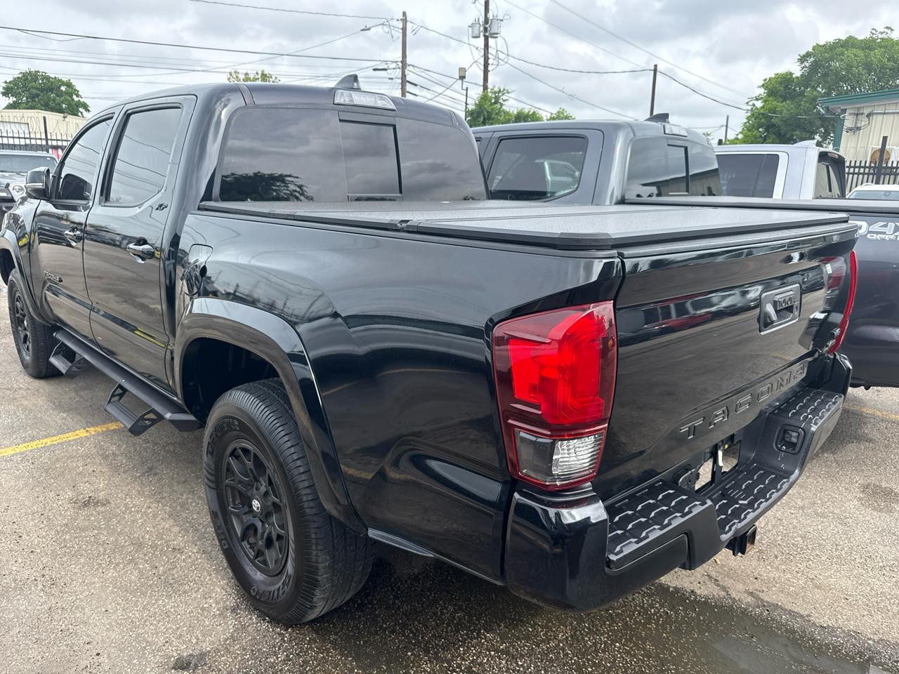 Toyota Tacoma 2WD TRD Off Road Double Cab 5' Bed V6 AT (Natl) 2022