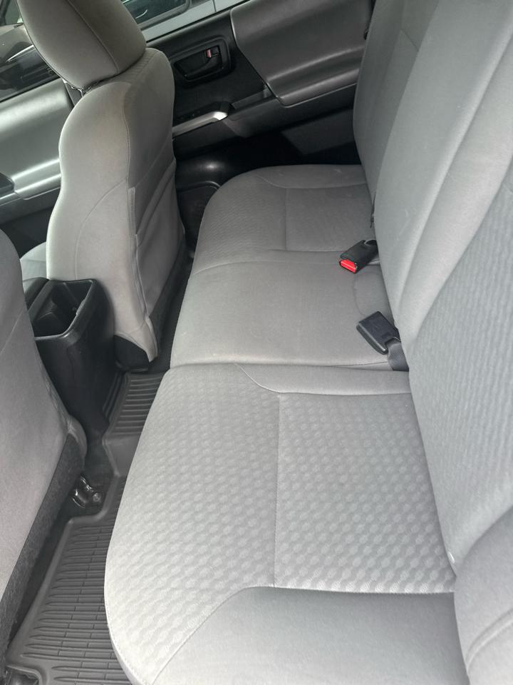 Toyota Tacoma 2WD TRD Off Road Double Cab 5' Bed V6 AT (Natl) 2022