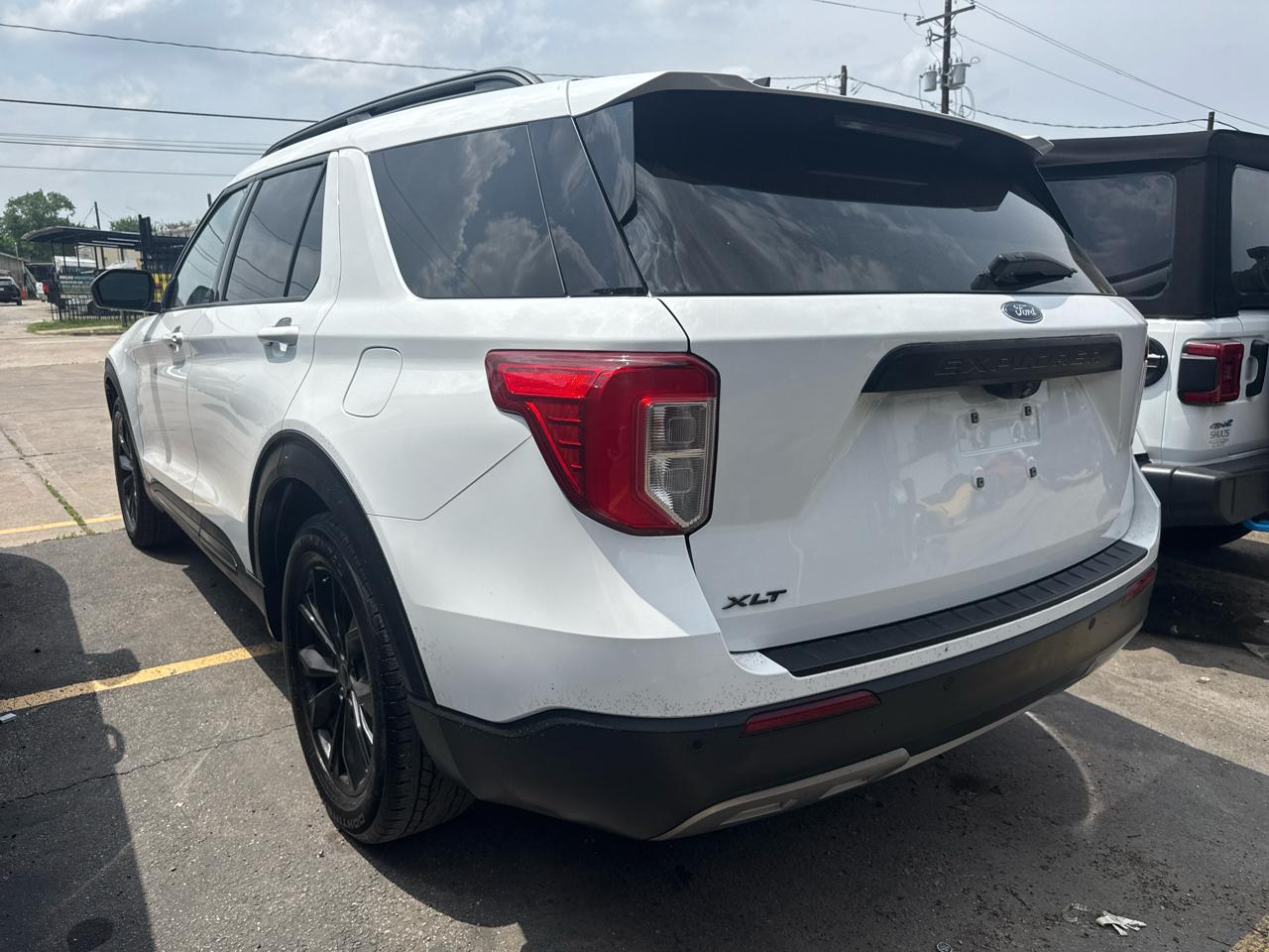 Ford Explorer XLT RWD 2021