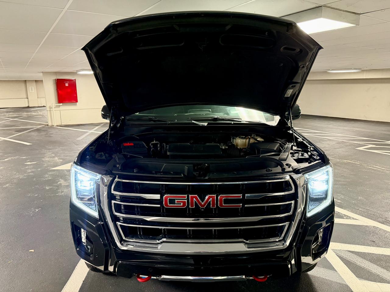 GMC Yukon XL 4WD 4dr AT4 2023
