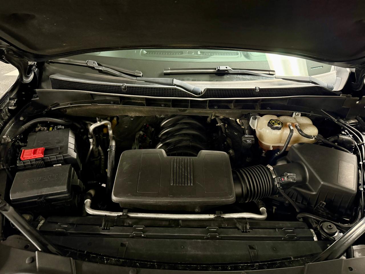 GMC Yukon XL 4WD 4dr AT4 2023