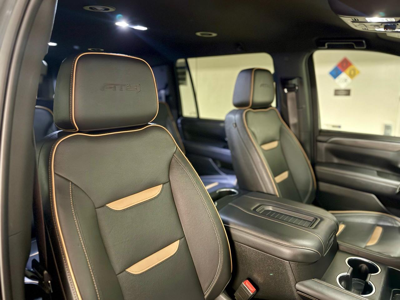 GMC Yukon XL 4WD 4dr AT4 2023