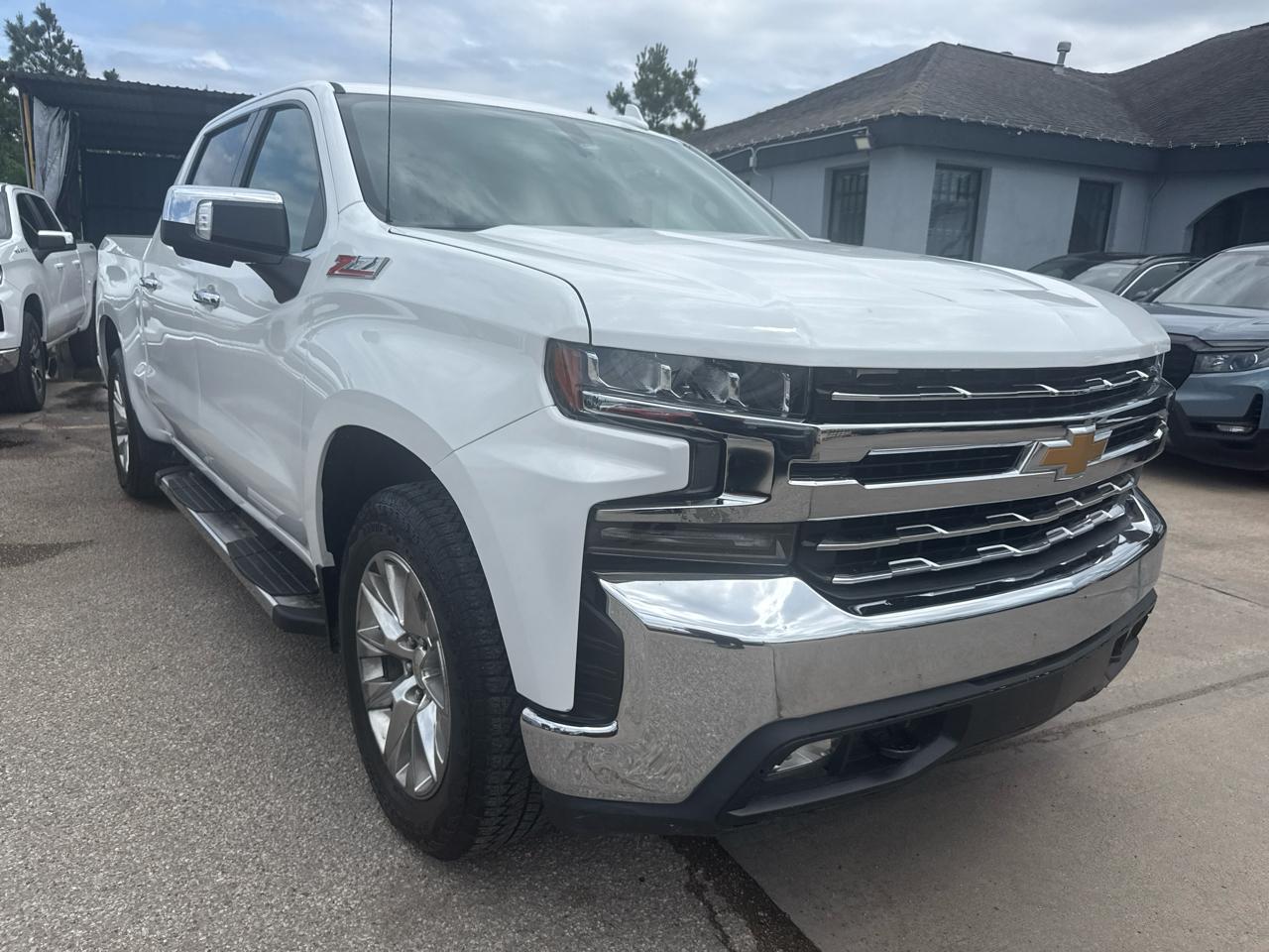 Chevrolet Silverado 1500 4WD Crew Cab 147" LTZ 2020