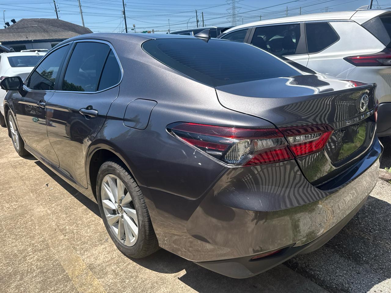 Toyota Camry LE Auto (Natl) 2022