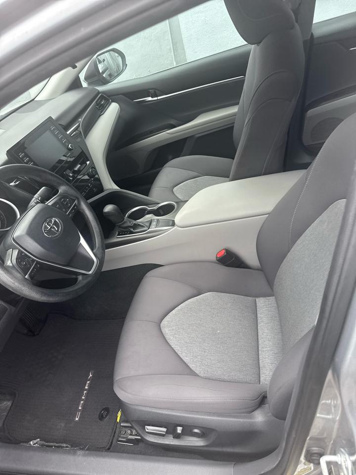 Toyota Camry LE Auto (Natl) 2022