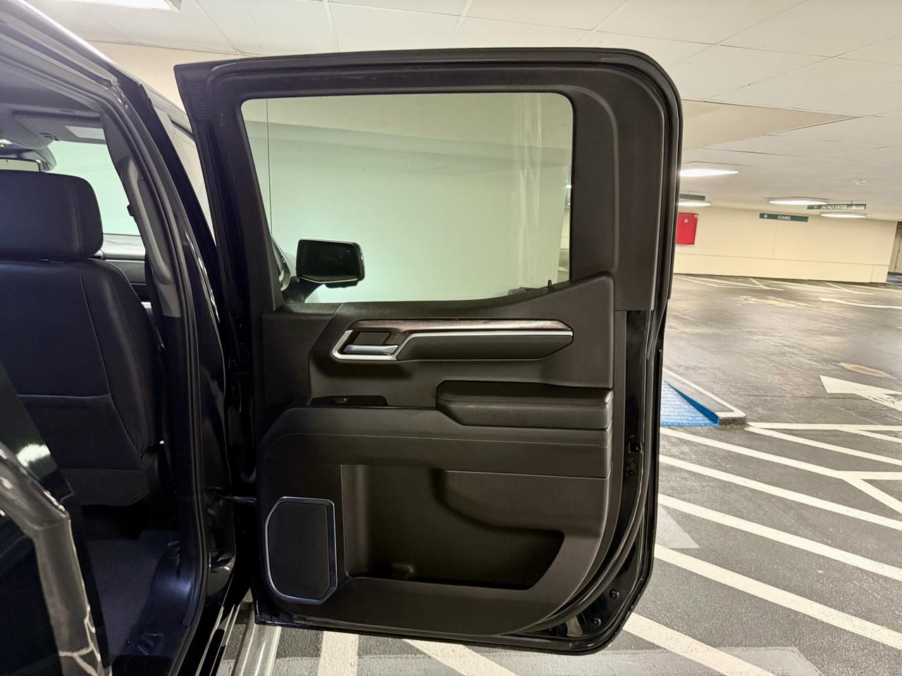 Chevrolet Silverado 1500 2WD Crew Cab 147" LTZ 2022